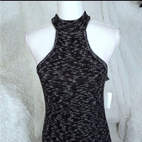 BLACK BEAD BLACK & WHITE MARBLED TURTLENECK SWEATER DRESS SZ.L NWT - Picture 3 of 8